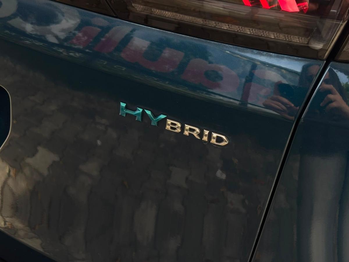 peugeot-3008-2022-hibrido-a-gasolina-1598cc