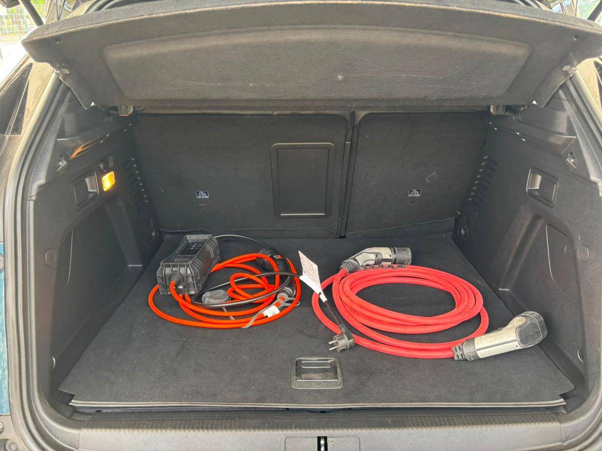 peugeot-3008-2022-hibrido-a-gasolina-1598cc