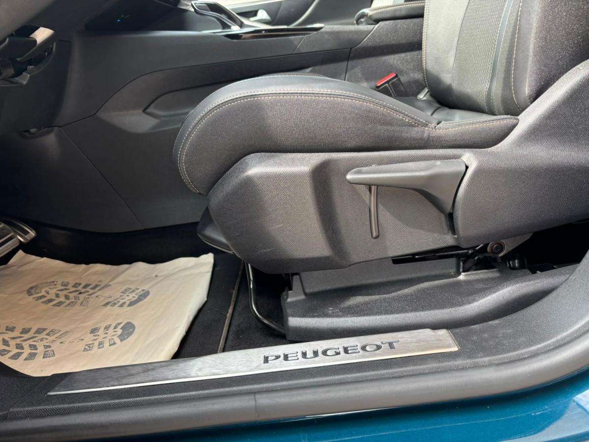 peugeot-3008-2022-hibrido-a-gasolina-1598cc