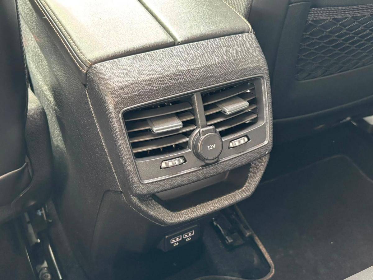 peugeot-3008-2022-hibrido-a-gasolina-1598cc
