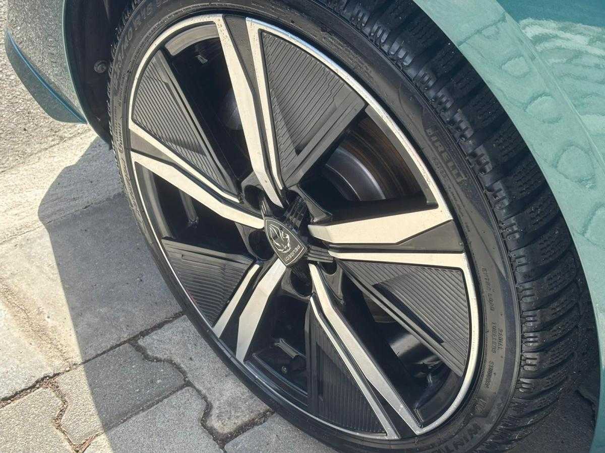 peugeot-308-sw-2022-diesel-1499cc