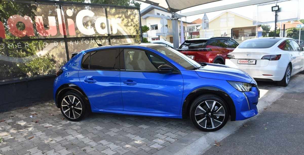 peugeot-208-2020-eletrico-500cc