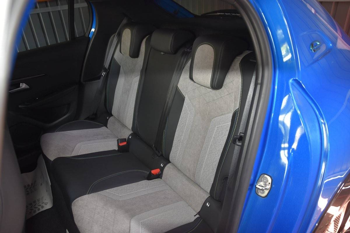 peugeot-208-2020-eletrico-500cc