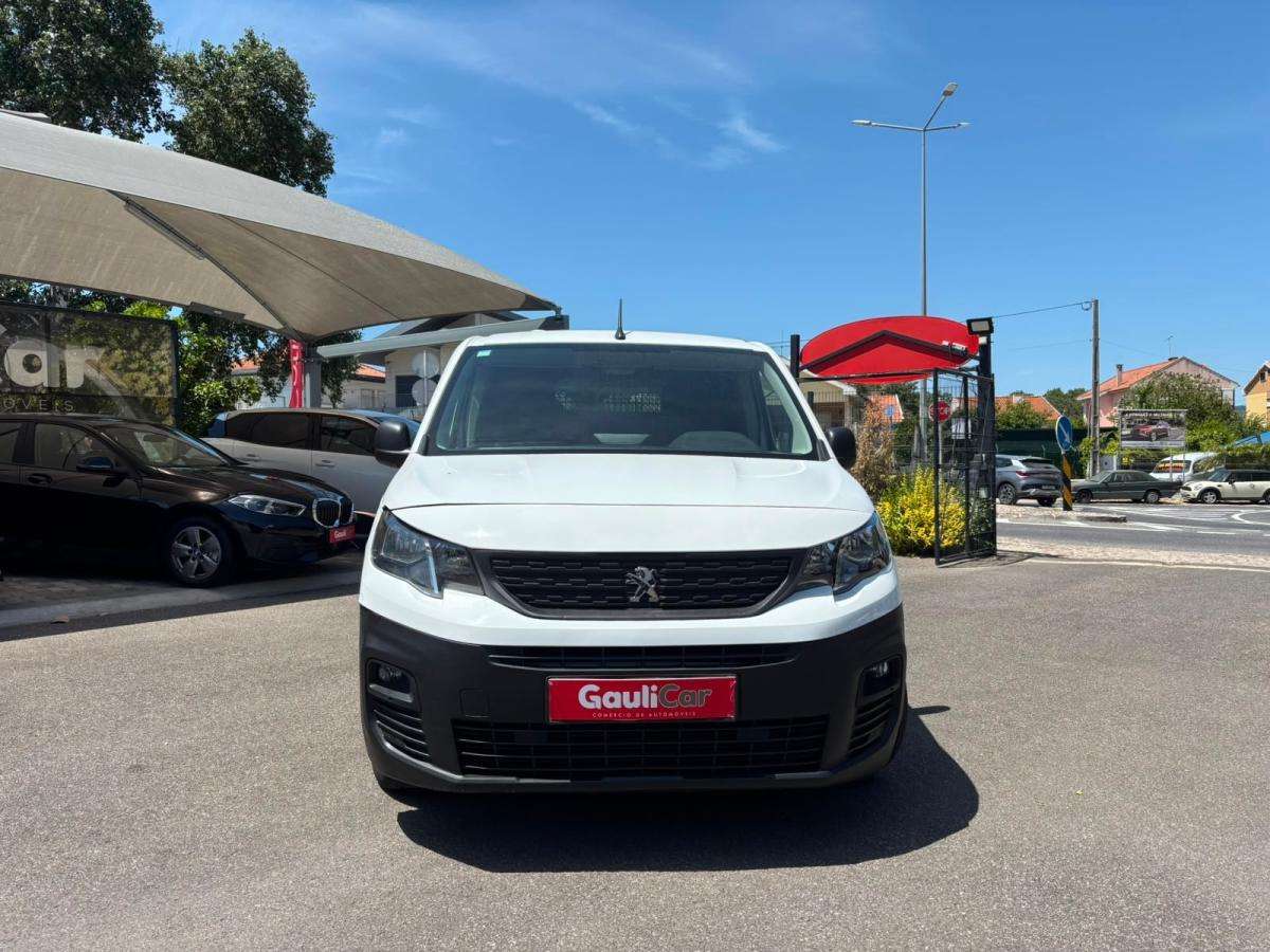 peugeot-partner-2020-diesel-1499cc