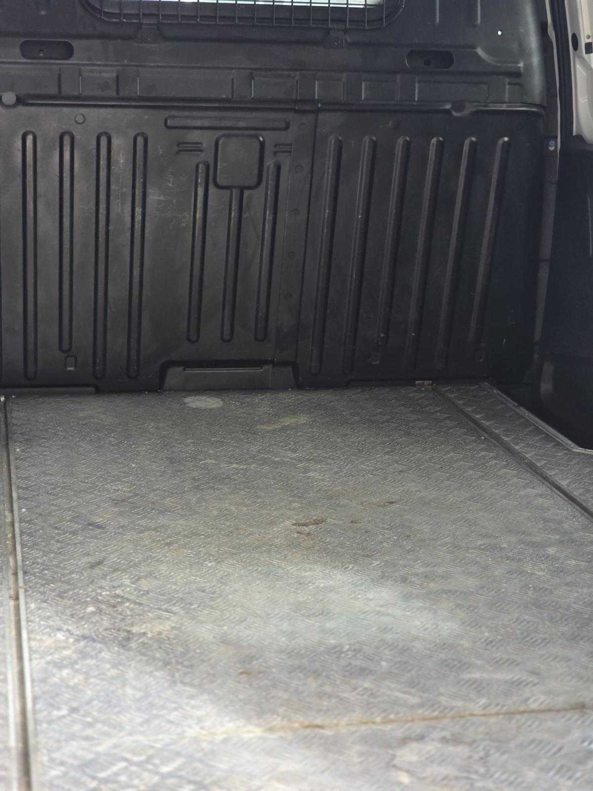 peugeot-partner-2020-diesel-1499cc