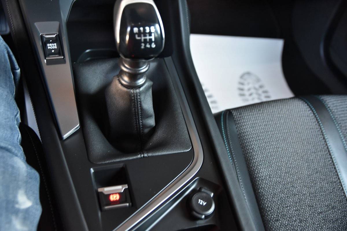 peugeot-308-2022-diesel-1499cc