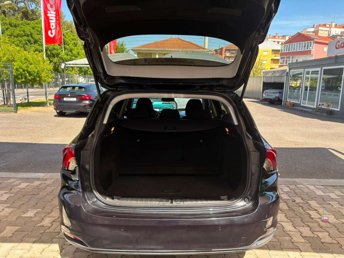 fiat-tipo-station-wagon-2017-diesel-1248cc