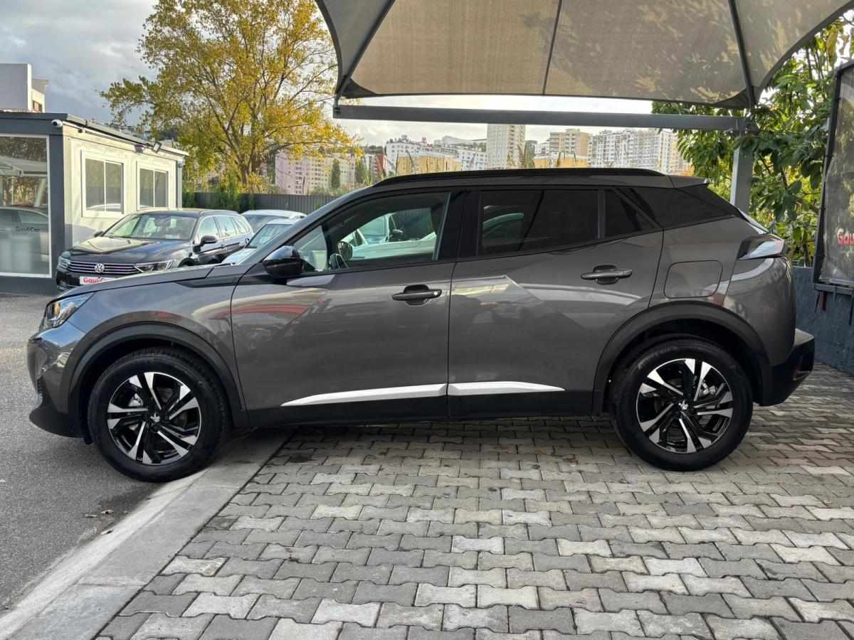 peugeot-2008-2022-gasolina-1199cc