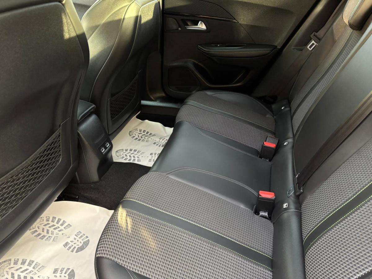 peugeot-2008-2022-gasolina-1199cc