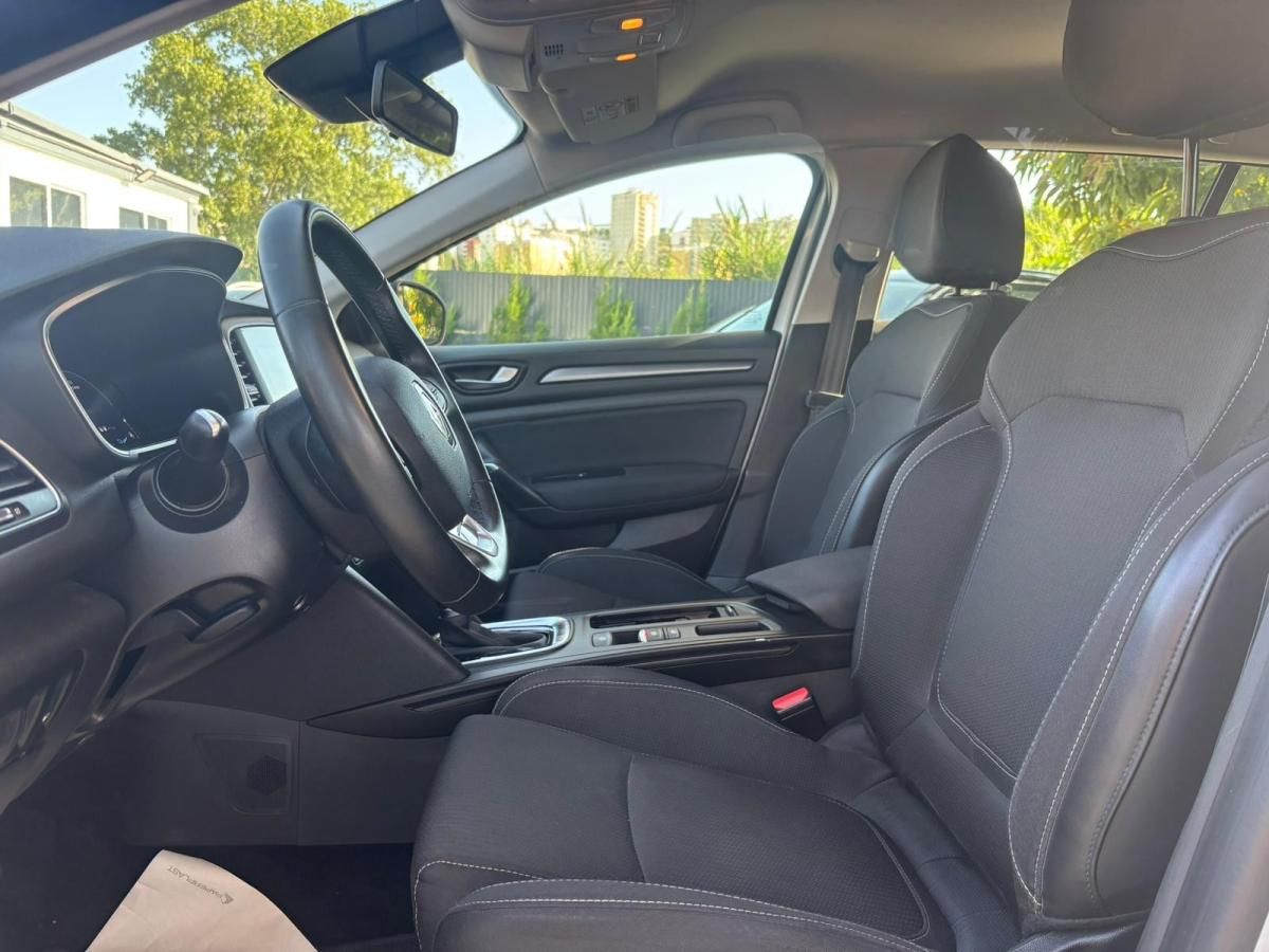 renault-megane-2022-hibrido-a-diesel-1598cc