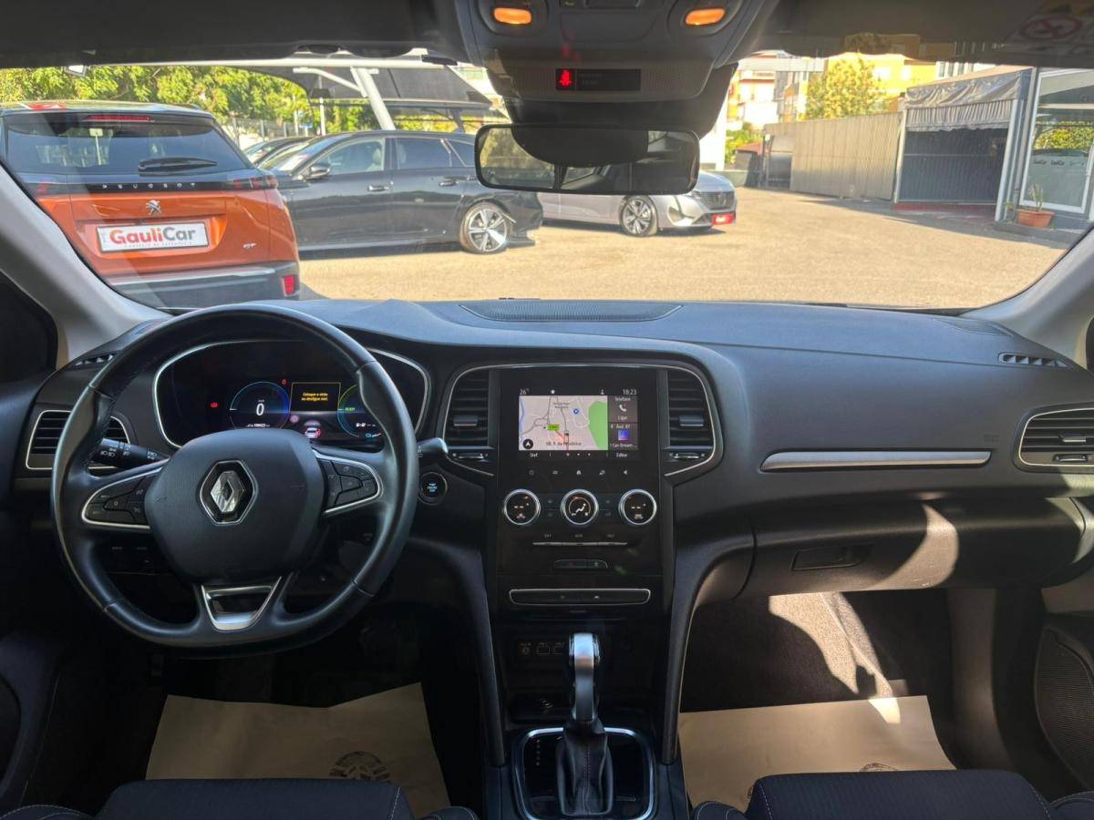 renault-megane-2022-hibrido-a-diesel-1598cc
