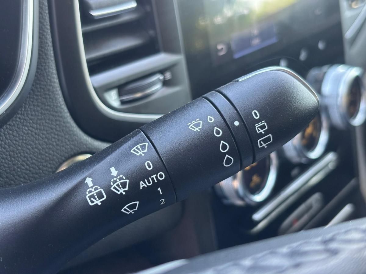 renault-megane-2022-hibrido-a-diesel-1598cc