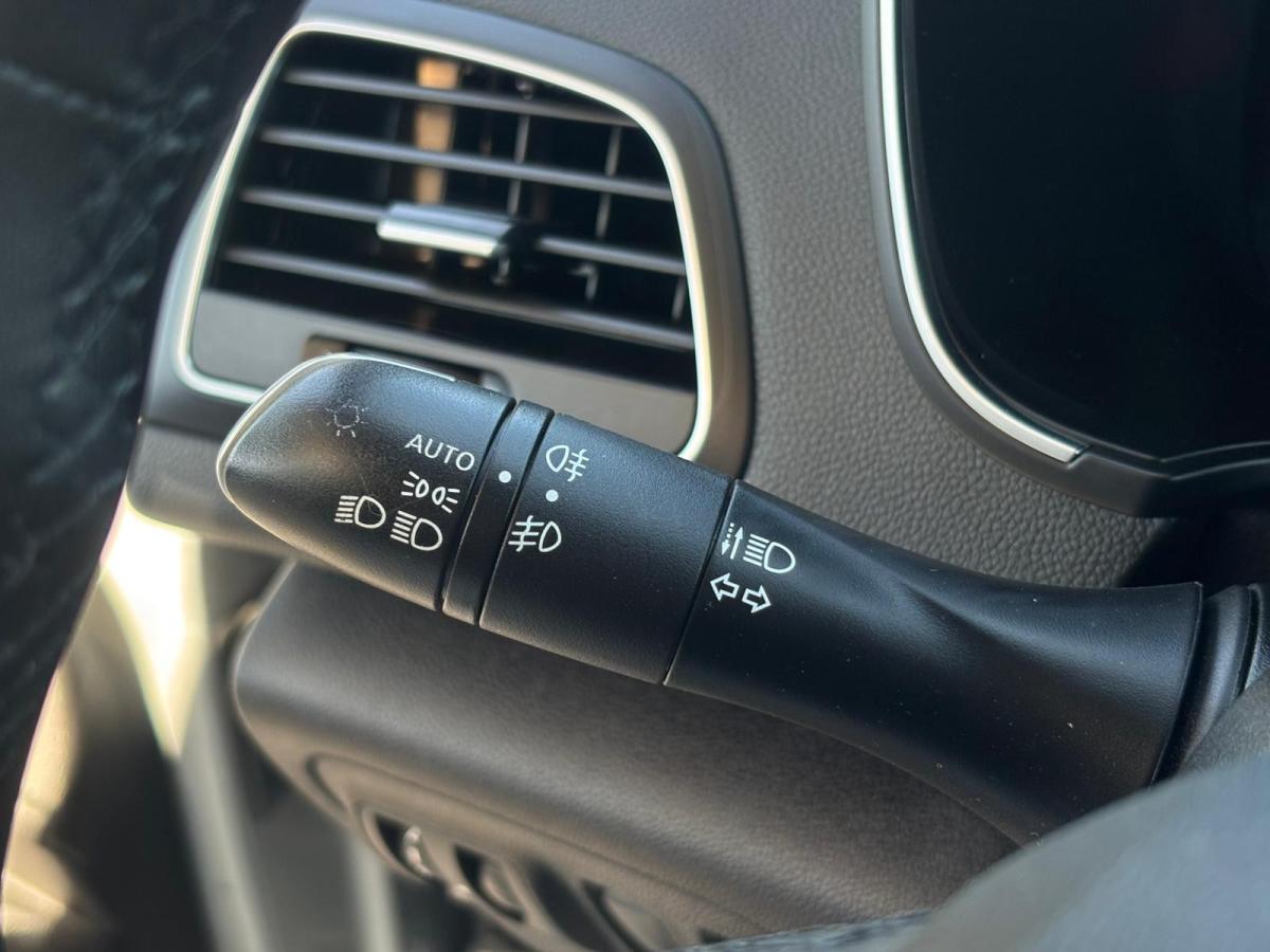 renault-megane-2022-hibrido-a-diesel-1598cc