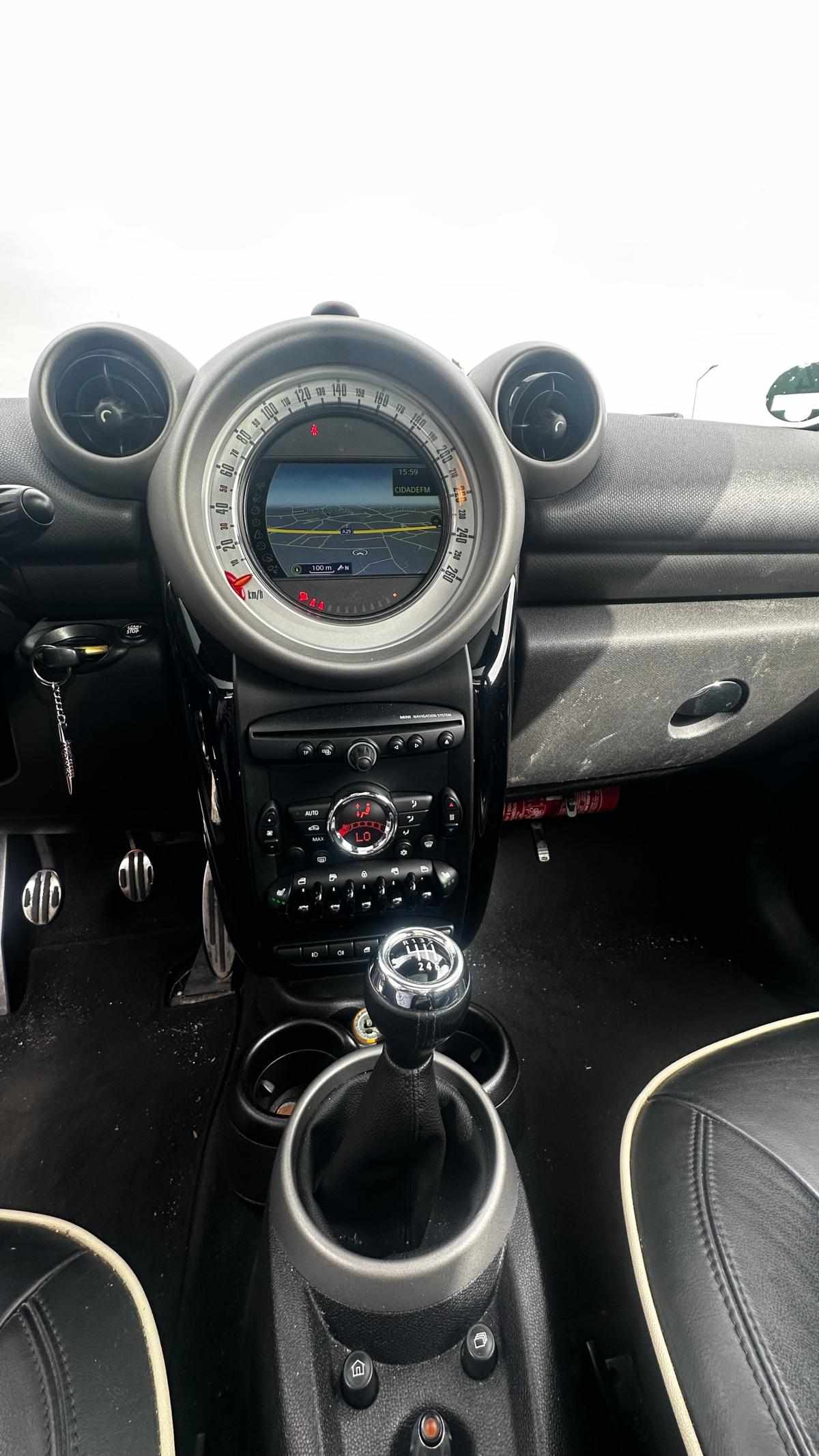 mini-countryman-sd-2-0-2012-diesel-1995cc