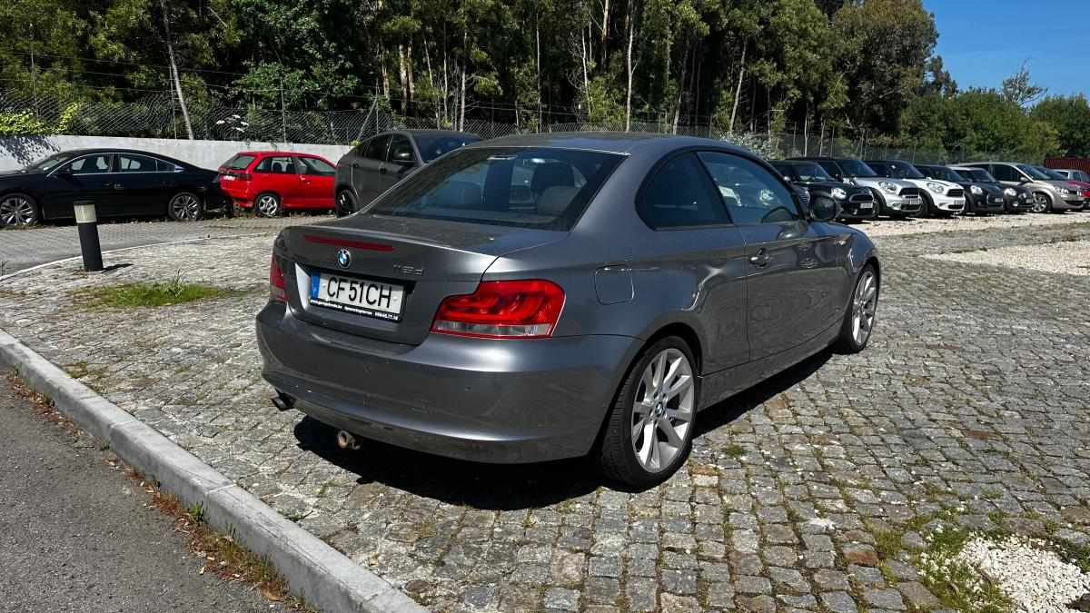 bmw-serie-1-118d-2011-diesel-1995cc