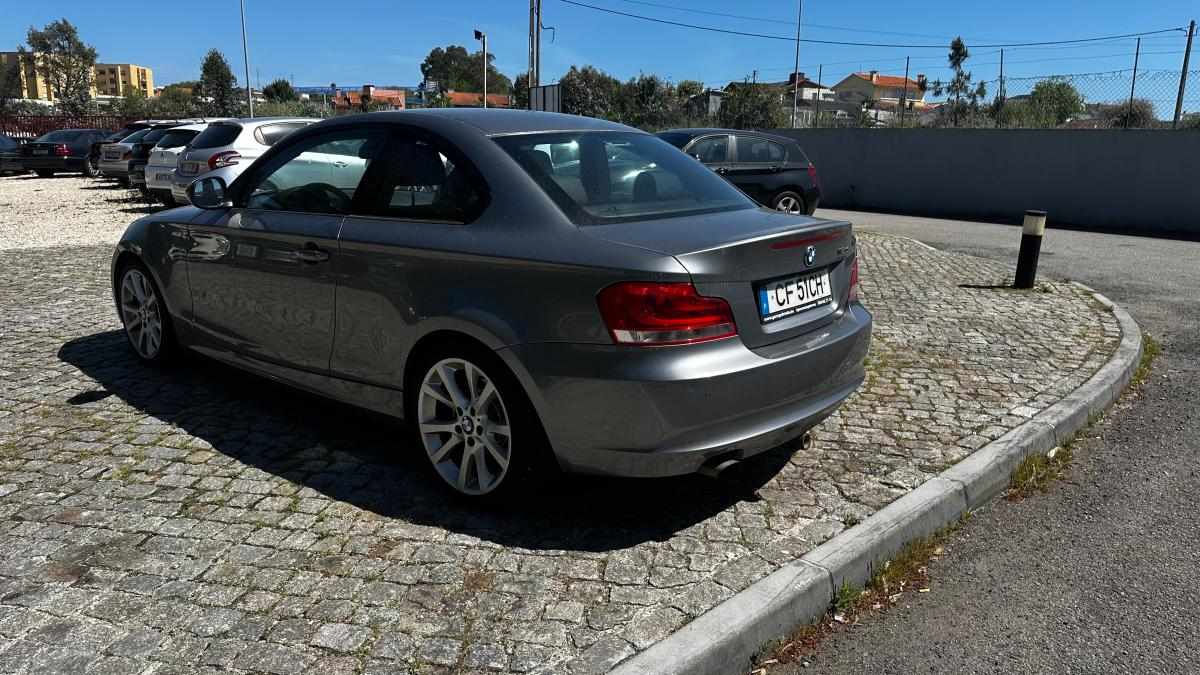 bmw-serie-1-118d-2011-diesel-1995cc