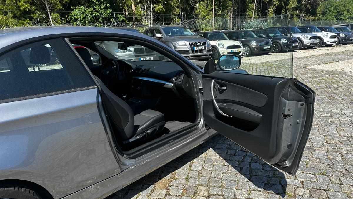 bmw-serie-1-118d-2011-diesel-1995cc