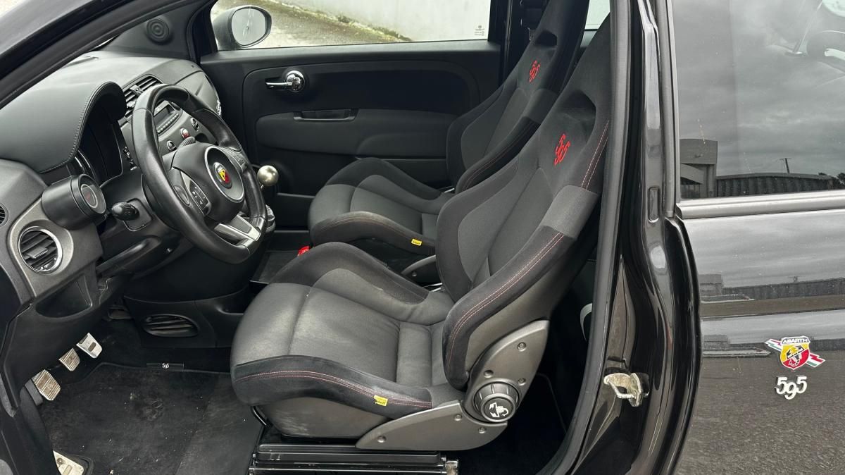 abarth-595c-2015-gasolina-1368cc