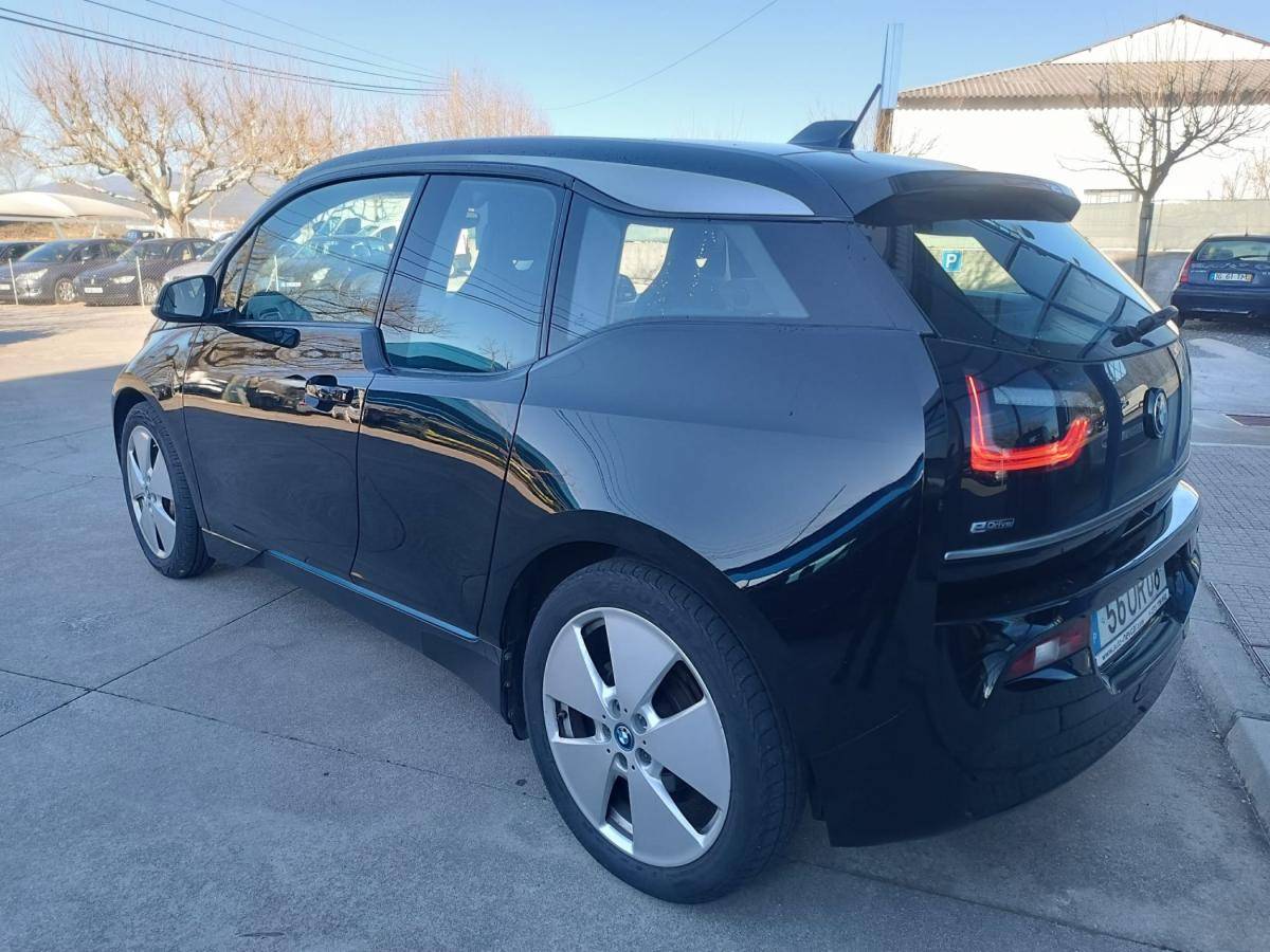 bmw-i3-2018-eletrico-0cc