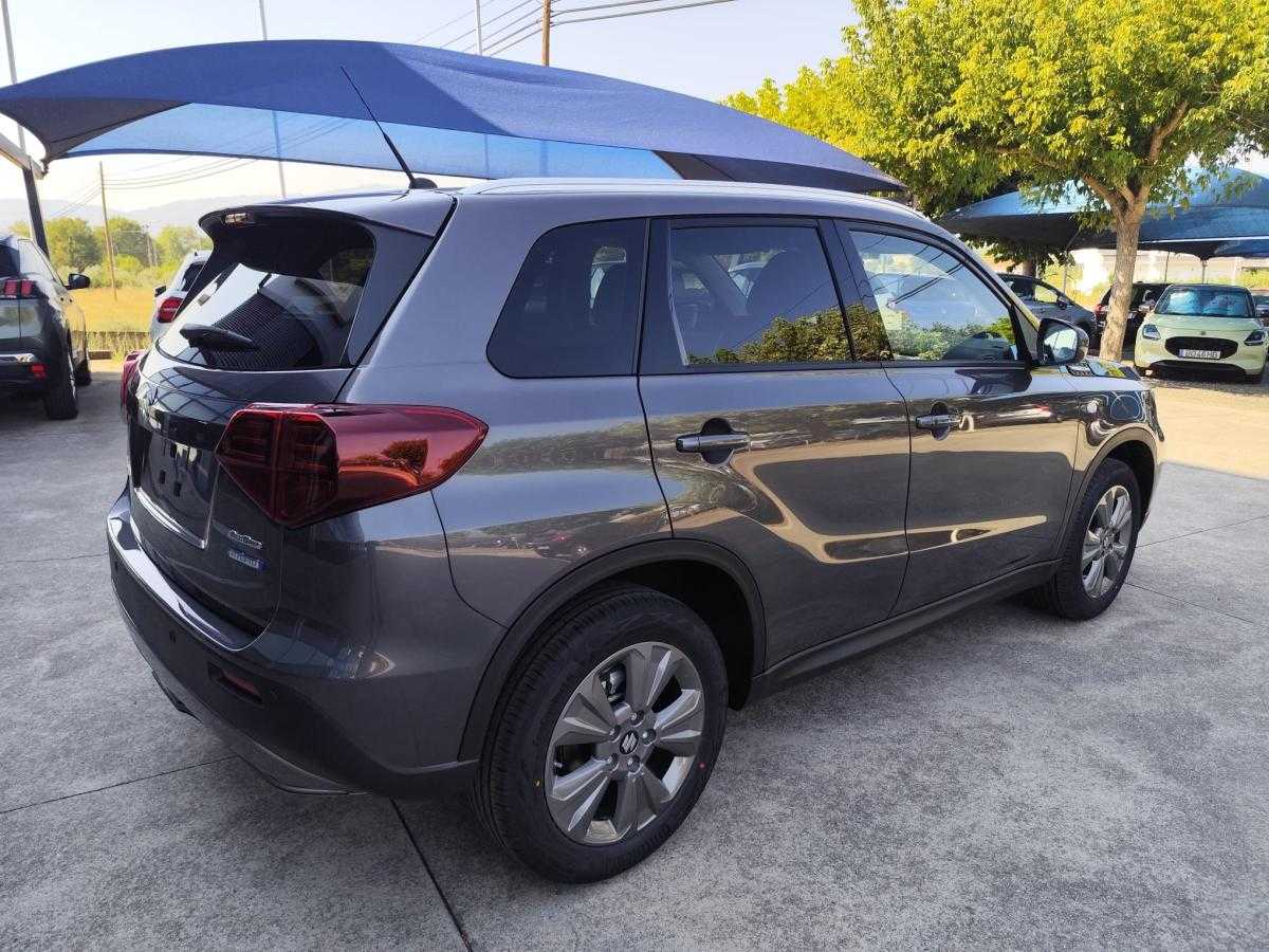 suzuki-vitara-2025-hibrido-a-gasolina-1373cc