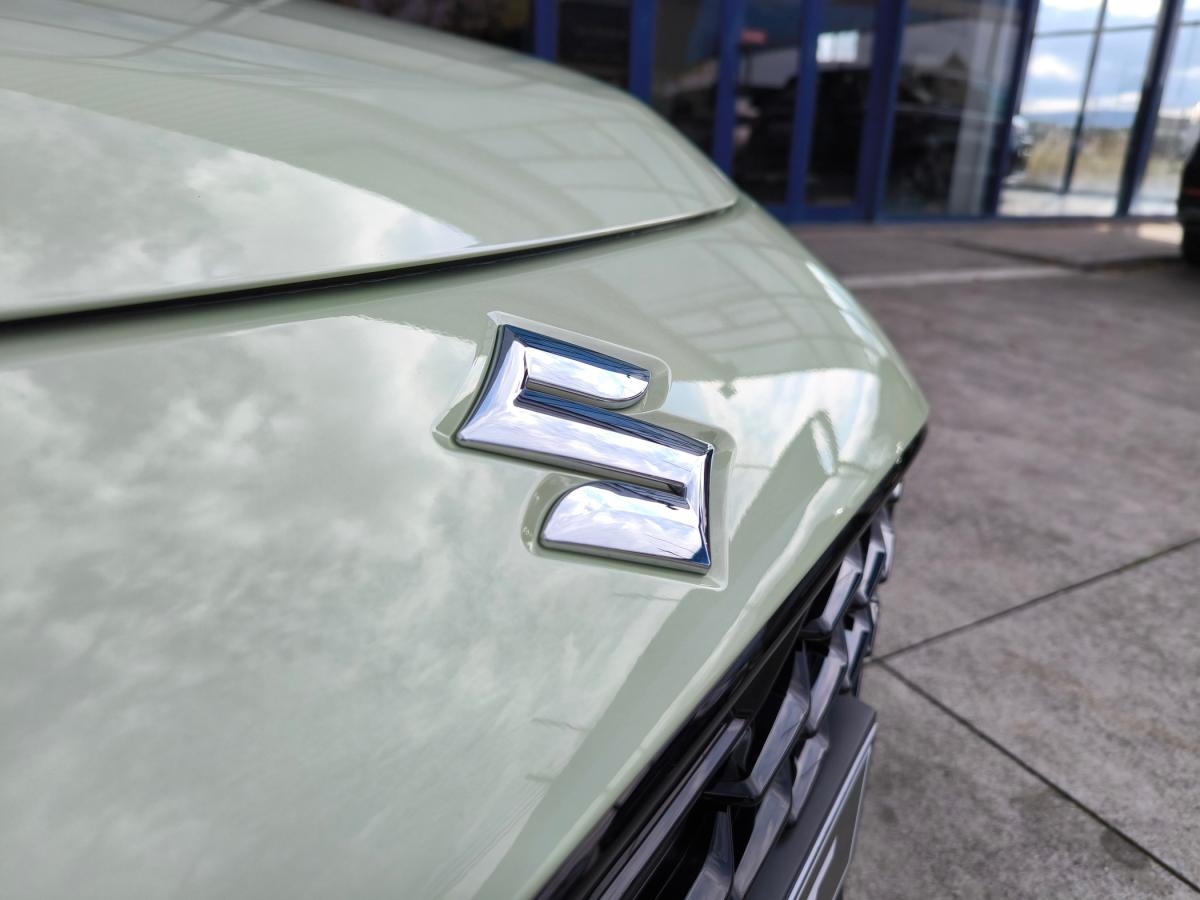 suzuki-swift-2024-hibrido-a-gasolina-1197cc