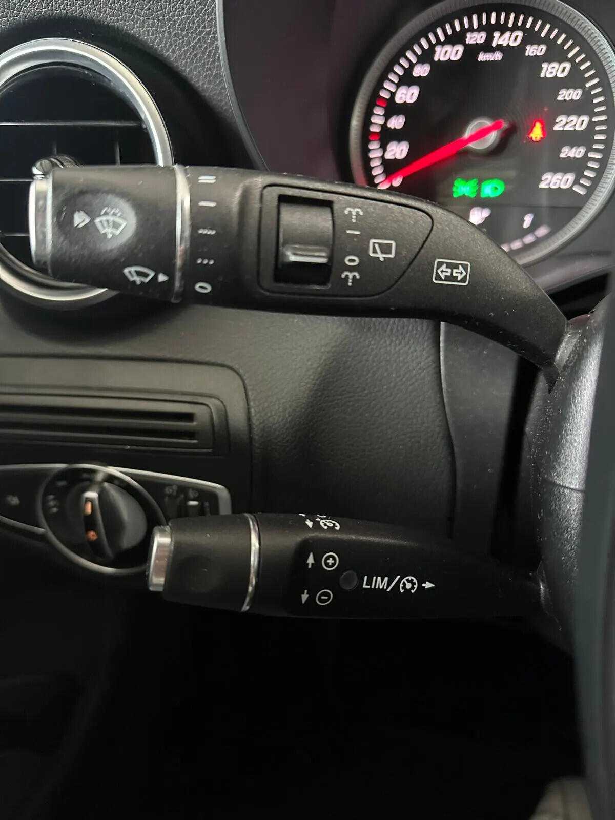 mercedes-benz-classe-c-c-200-d-2016-diesel-1598cc