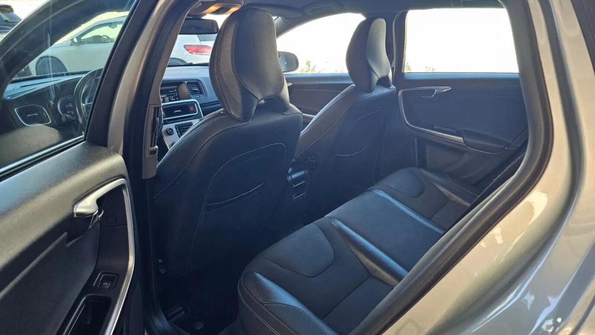 volvo-v60-2012-diesel-1560cc