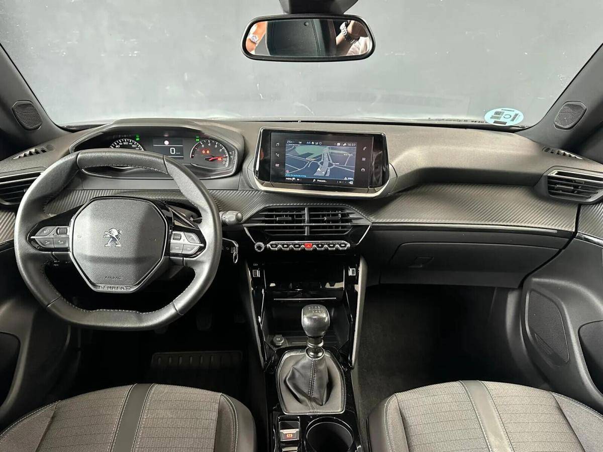 peugeot-2008-2023-gasolina-1199cc