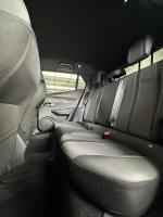 peugeot-2008-2023-gasolina-1199cc