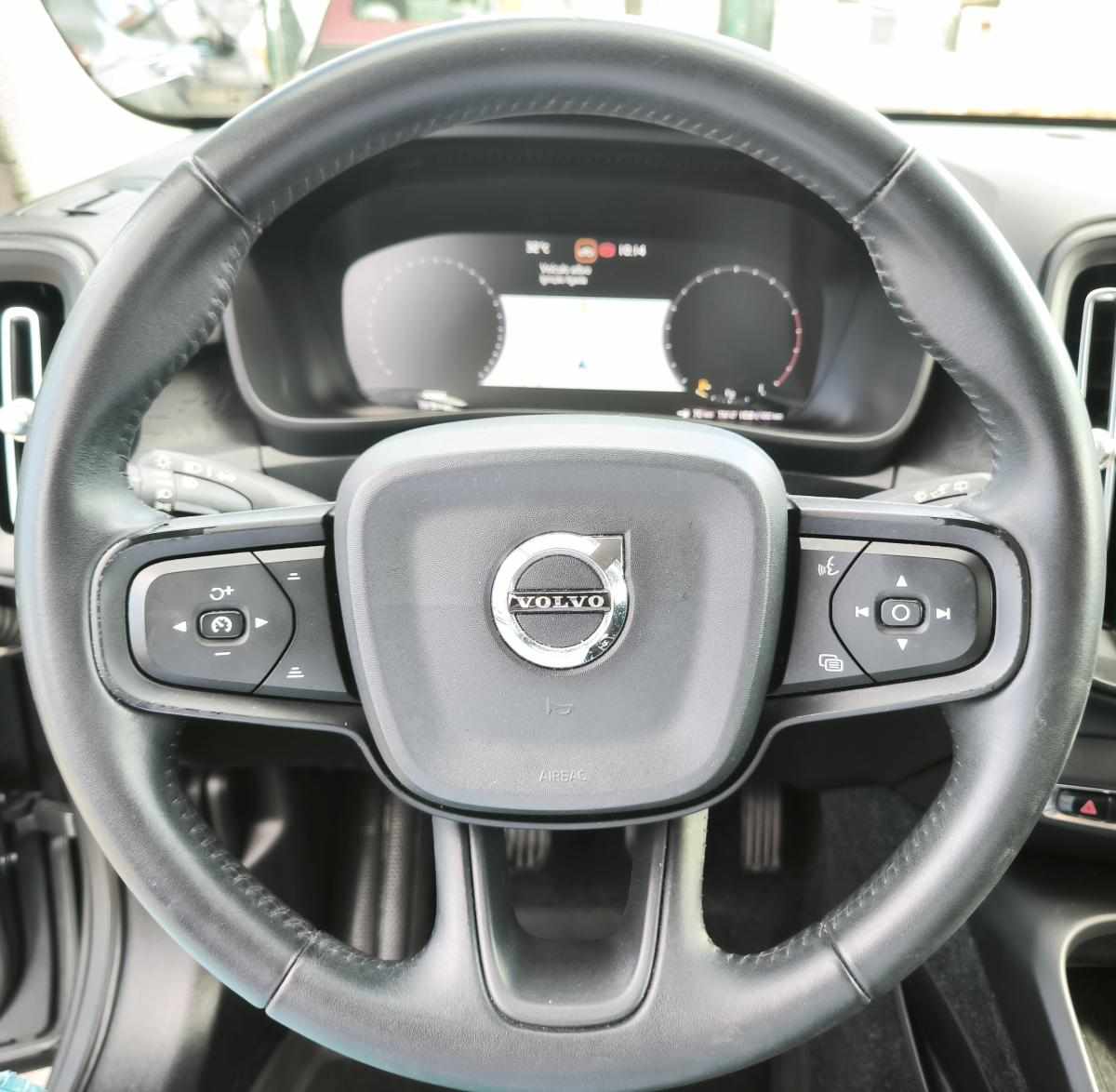 volvo-xc40-1-5-t3-2019-gasolina-1477cc