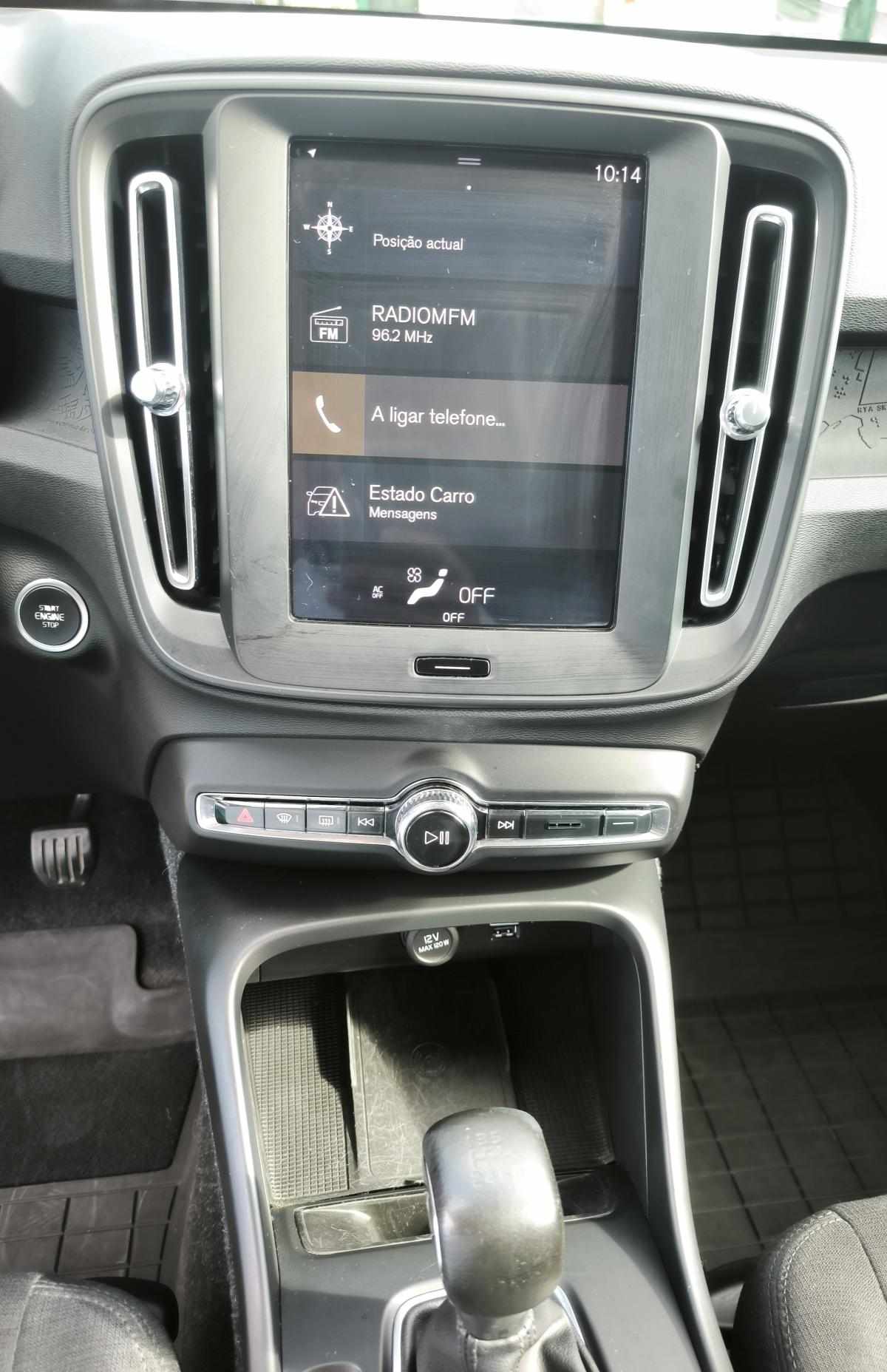 volvo-xc40-1-5-t3-2019-gasolina-1477cc