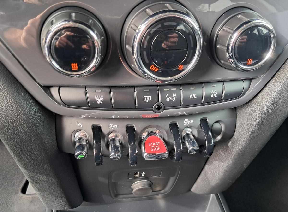 mini-countryman-1-6-2020-diesel-1600cc