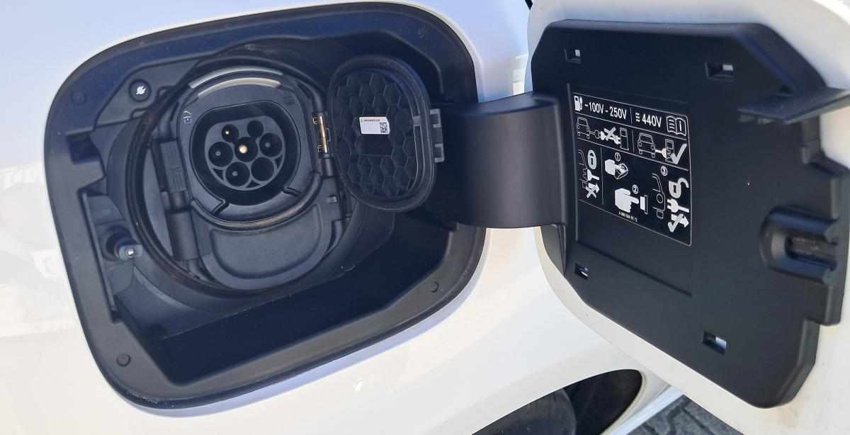mercedes-benz-classe-a-a-250-e-2020-gasolina-1332cc