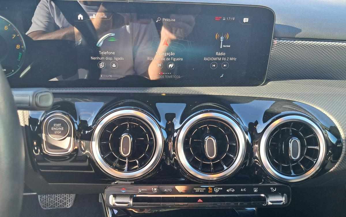 mercedes-benz-classe-a-a-250-e-2020-gasolina-1332cc