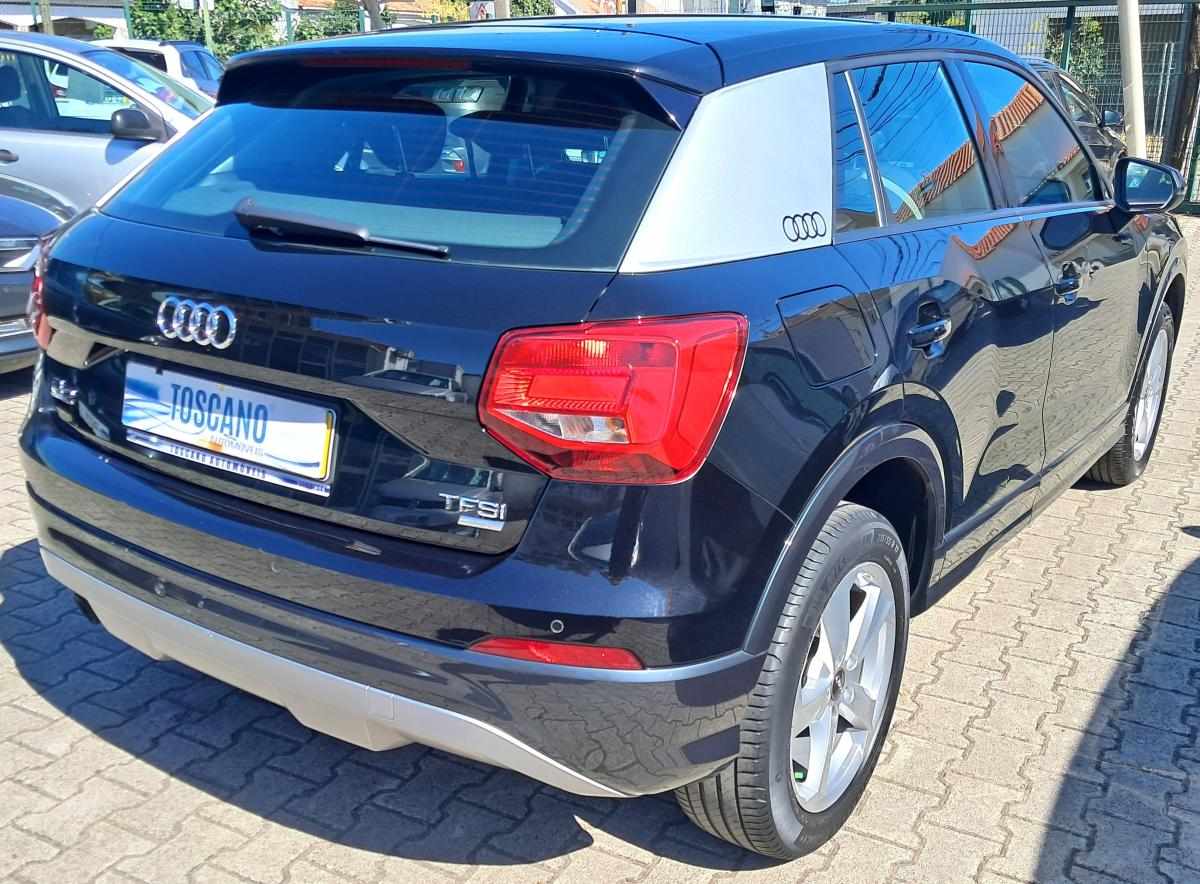 audi-q2-1-0-116cv-2017-gasolina-999cc