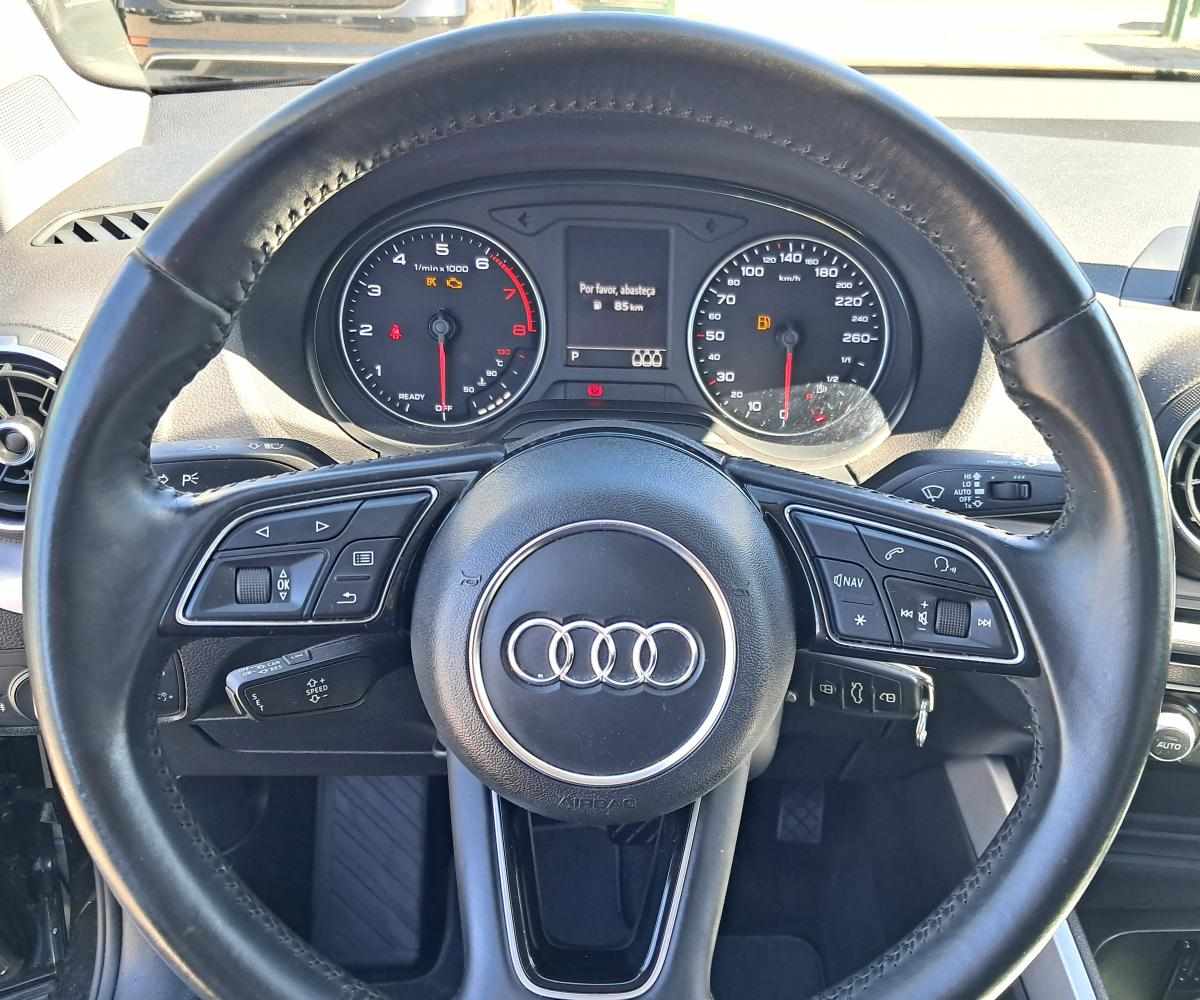 audi-q2-1-0-116cv-2017-gasolina-999cc