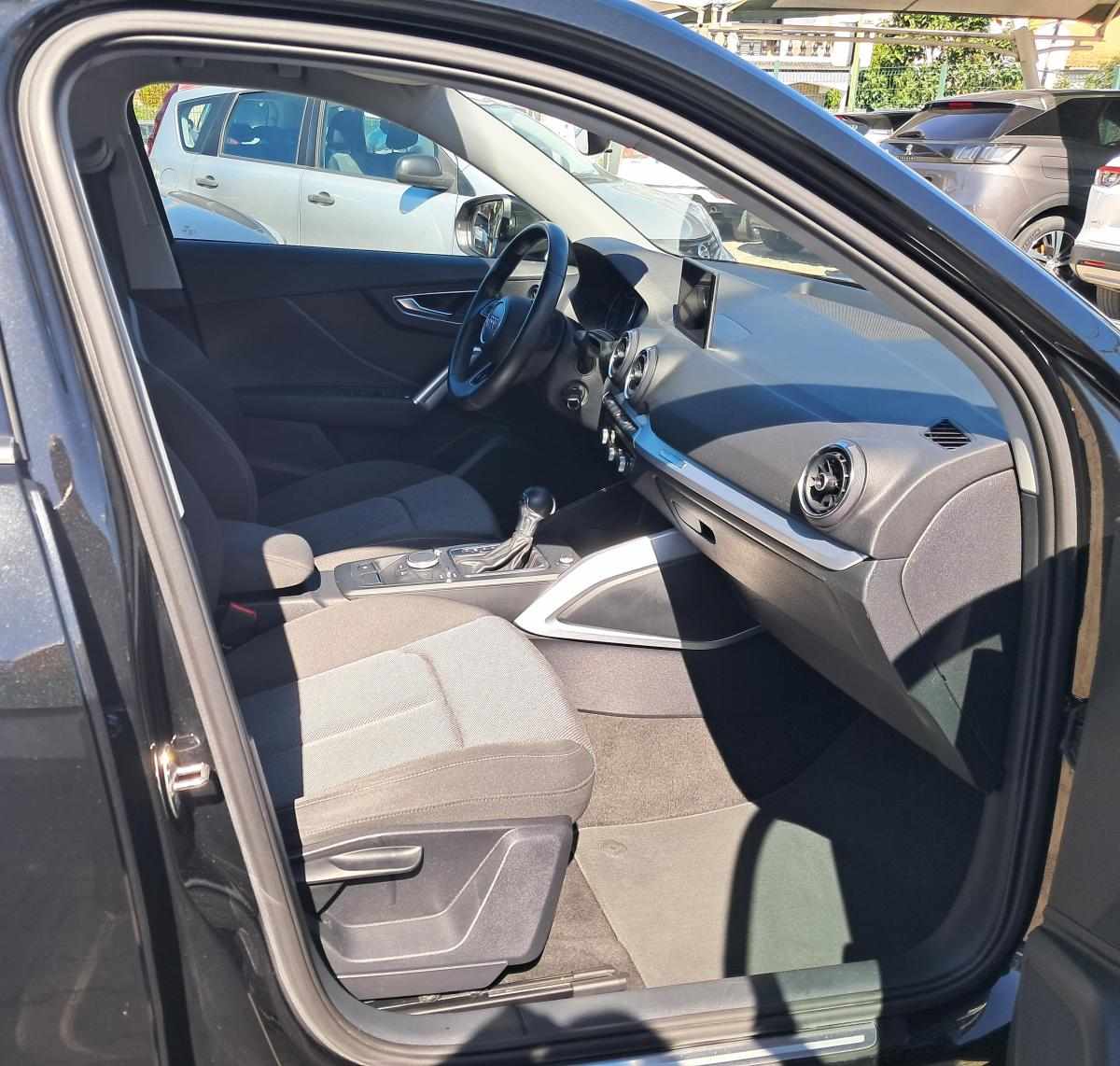audi-q2-1-0-116cv-2017-gasolina-999cc