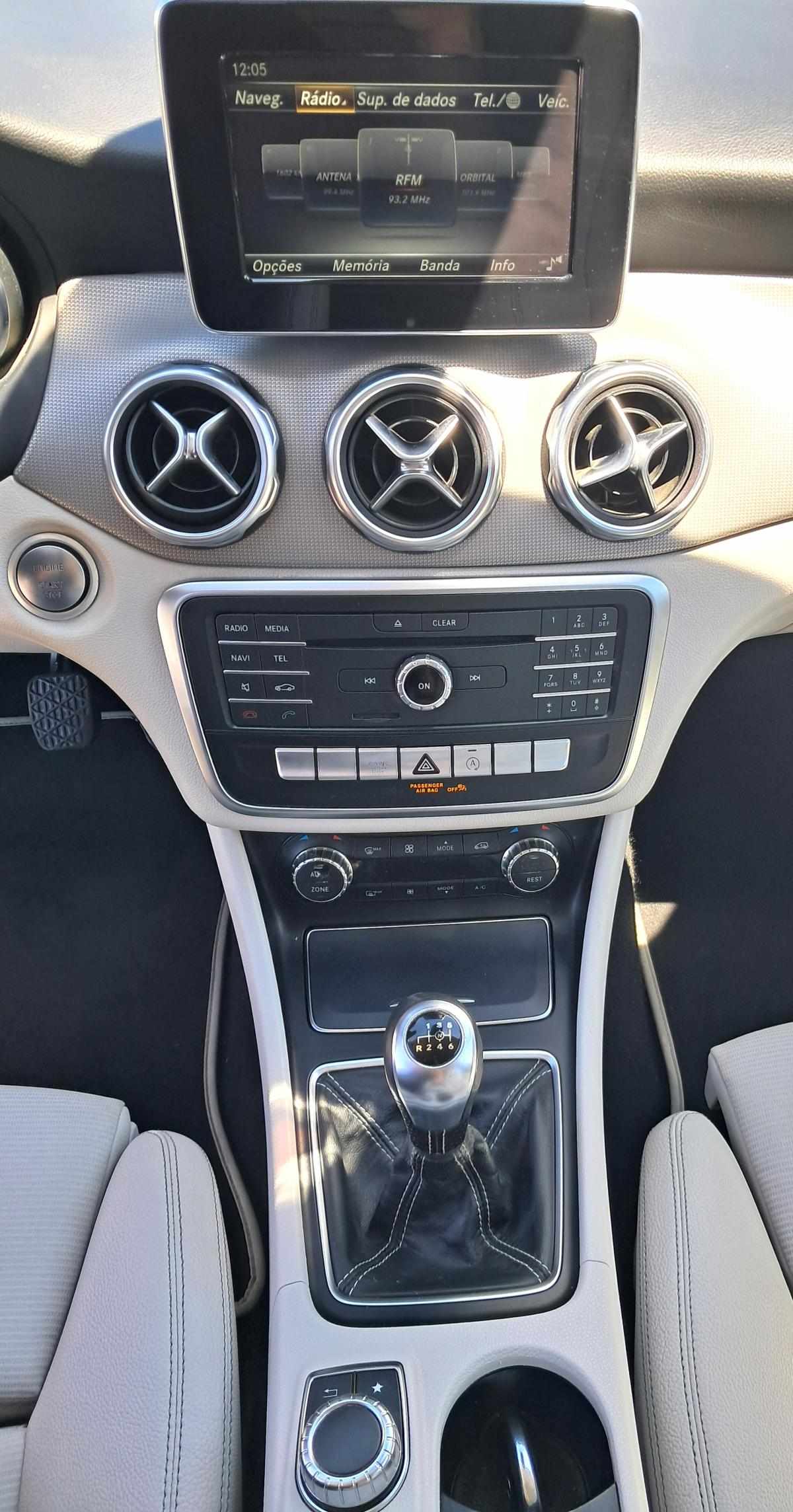 mercedes-benz-gla-180-cdi-2017-diesel-1461cc
