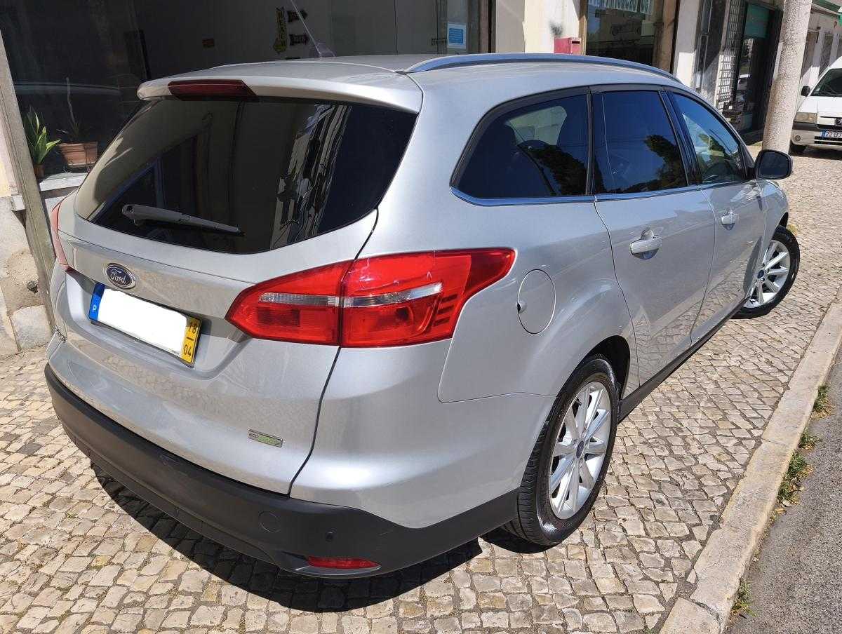 ford-focus-sw-2018-gasolina-998cc