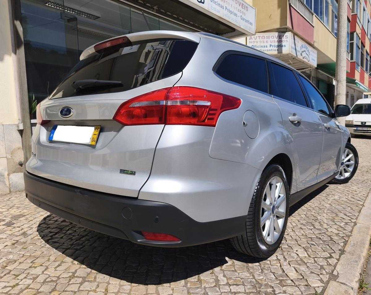 ford-focus-sw-2018-gasolina-998cc