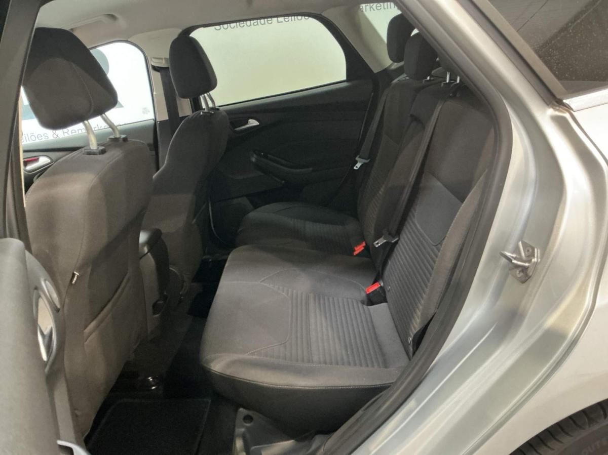 ford-focus-sw-2018-gasolina-998cc