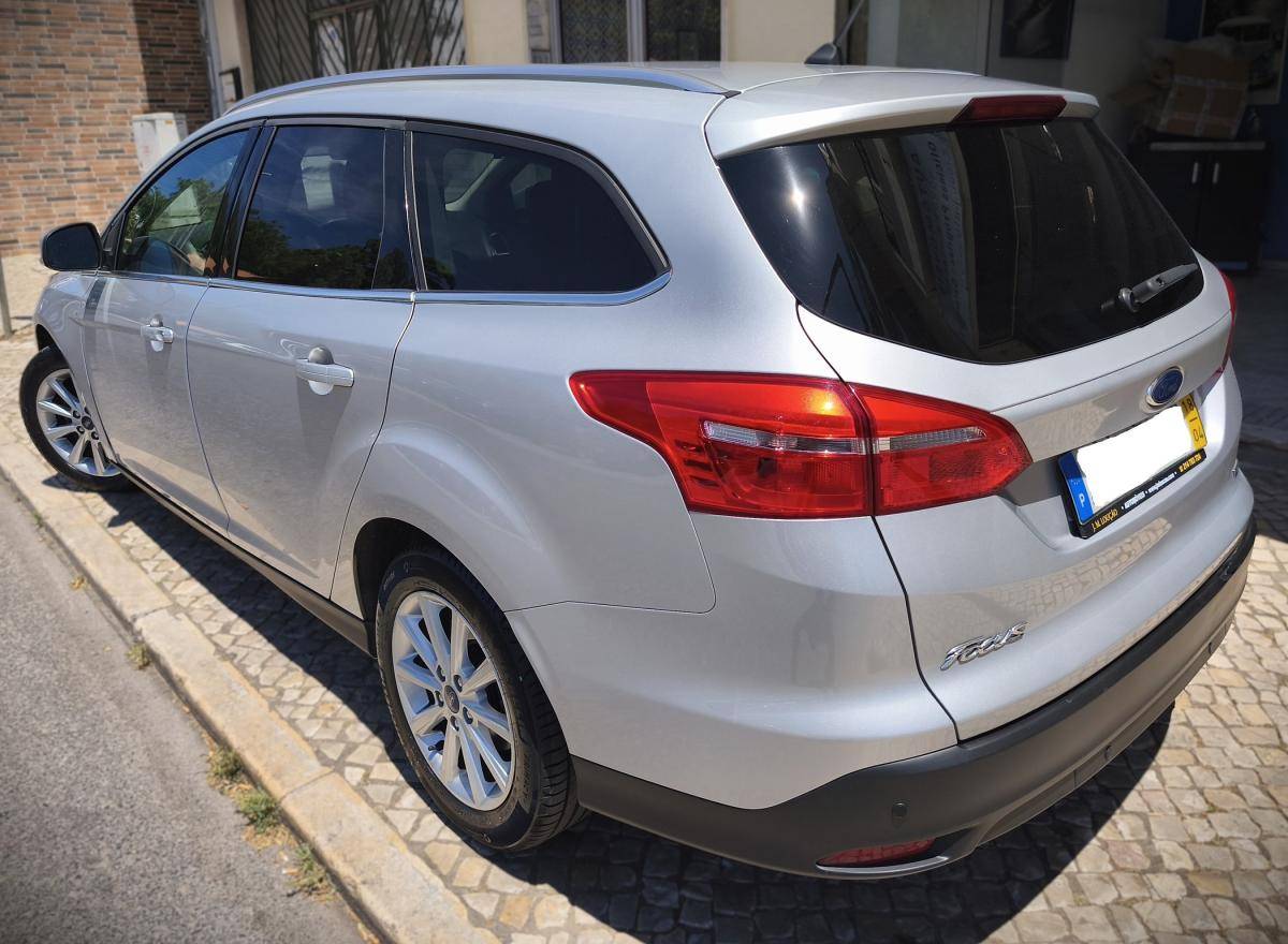 ford-focus-sw-2018-gasolina-998cc