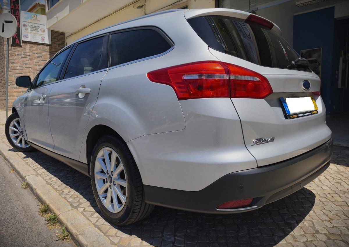 ford-focus-sw-2018-gasolina-998cc