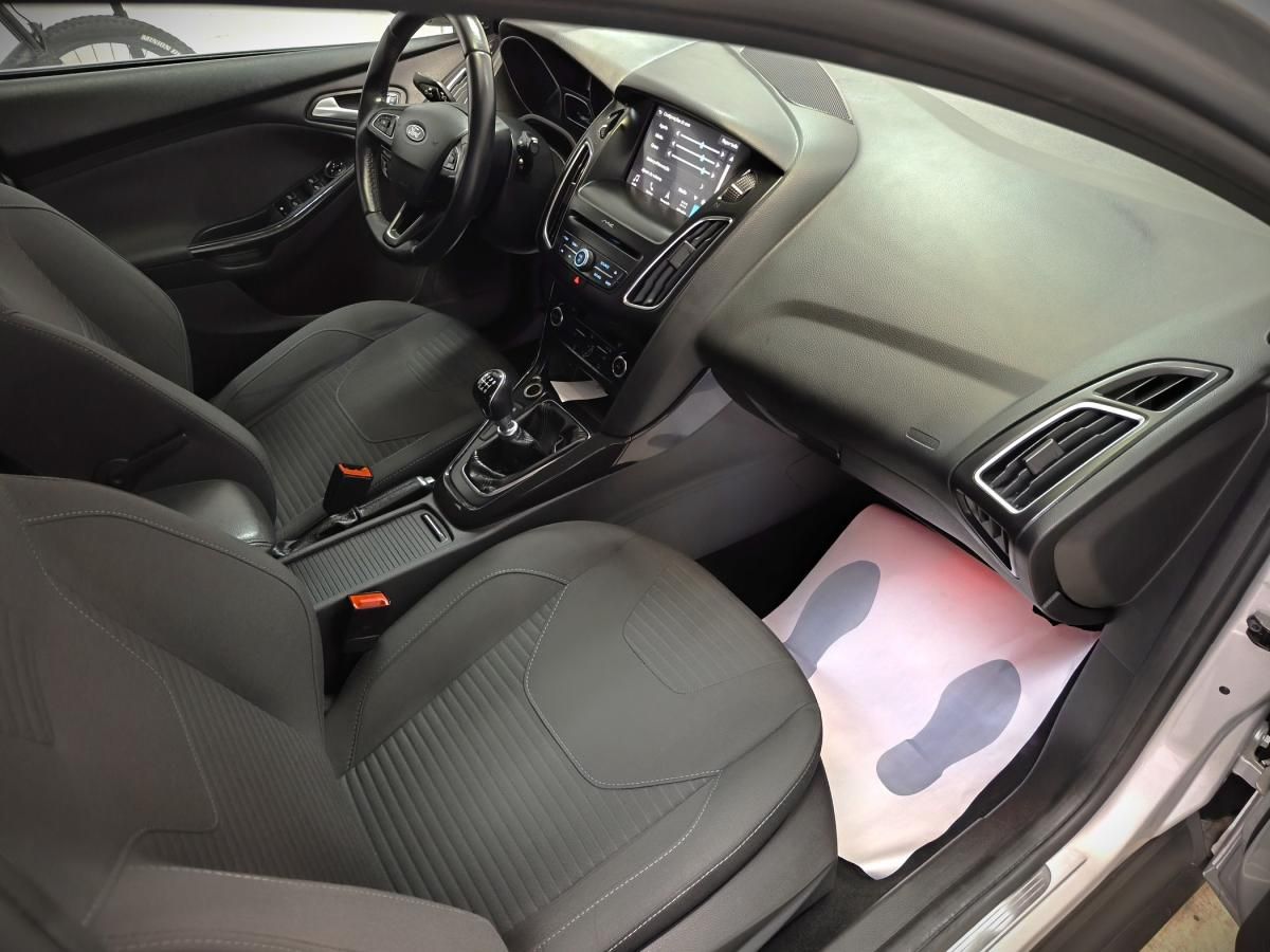 ford-focus-sw-2018-gasolina-998cc