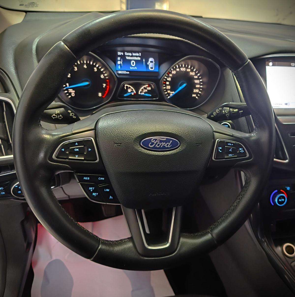 ford-focus-sw-2018-gasolina-998cc