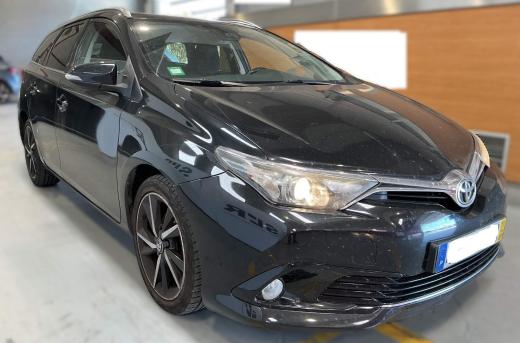 toyota-auris-touring-sports-2017-diesel-1364cc