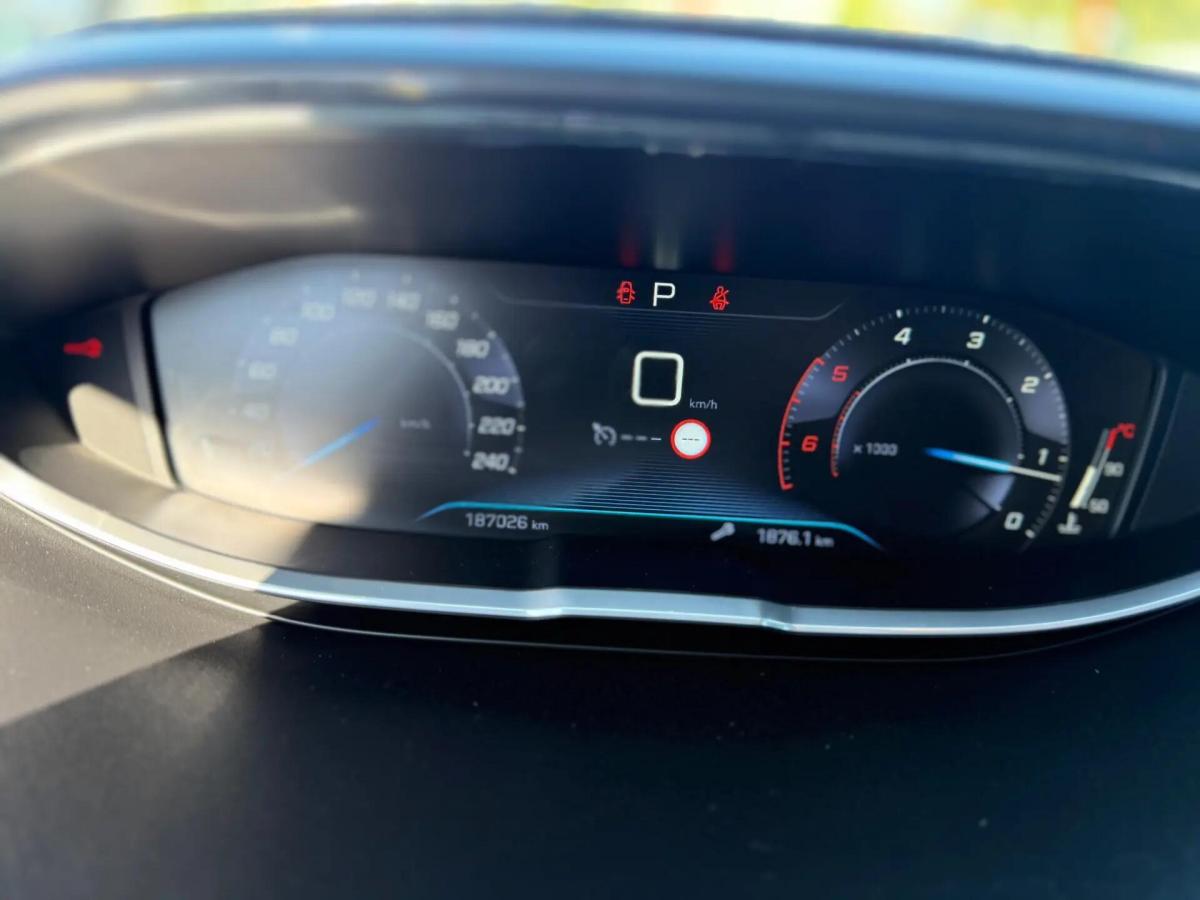 peugeot-3008-2017-diesel-1560cc