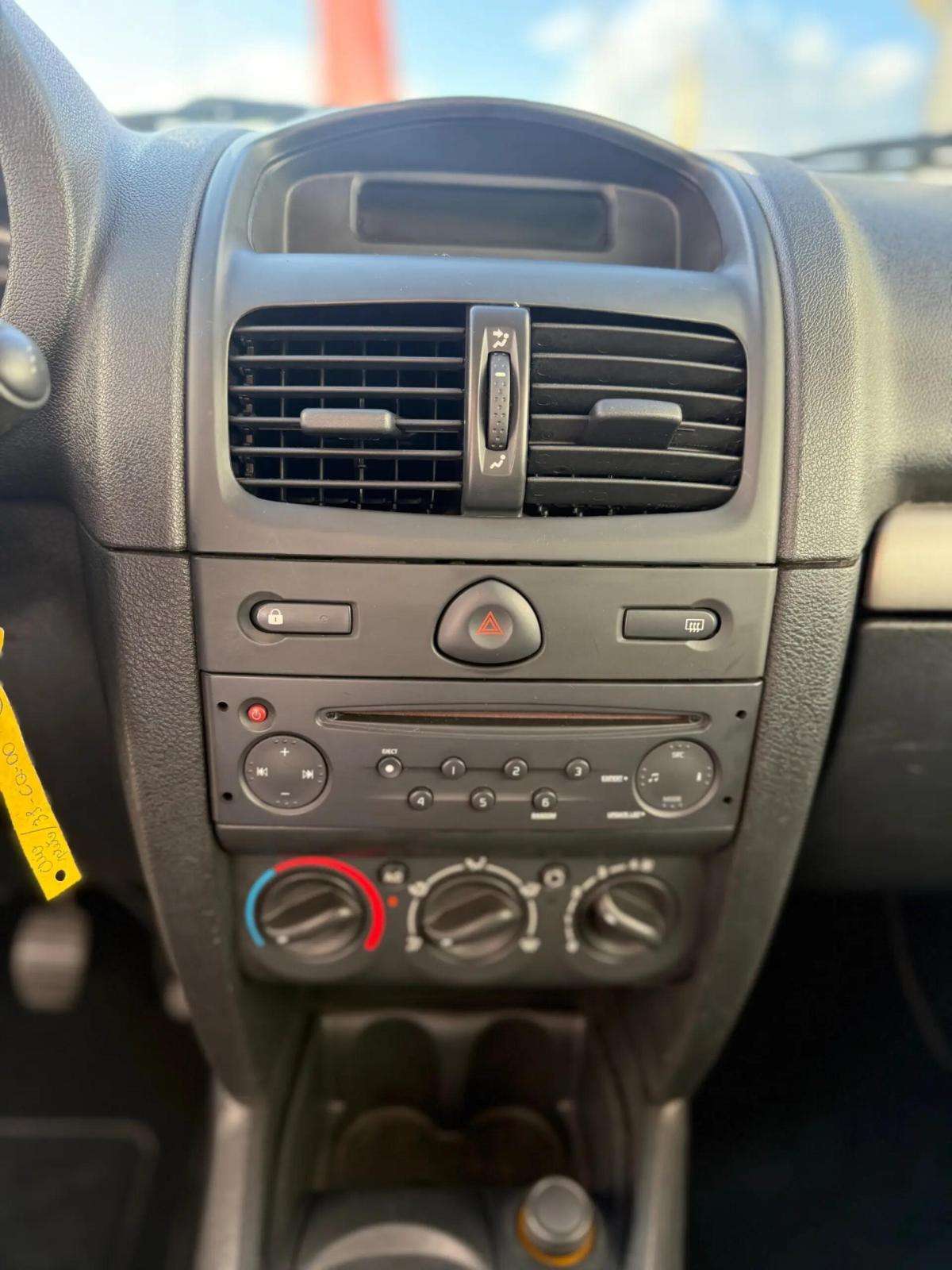 renault-clio-2006-gasolina-1149cc