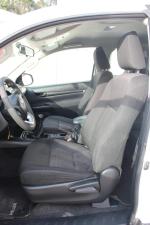 toyota-hilux-2018-diesel-2393cc