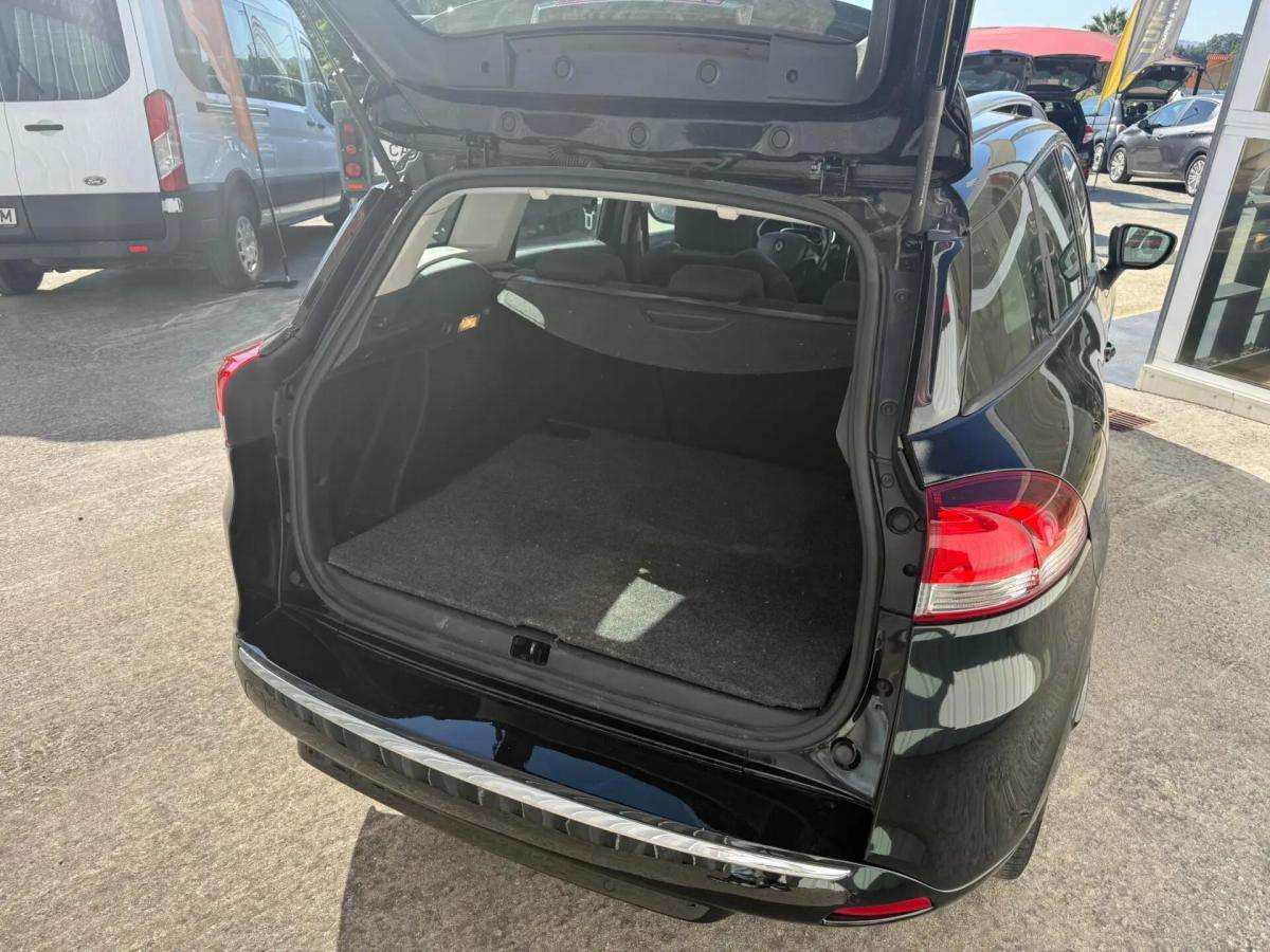 renault-clio-sport-tourer-2014-diesel-1461cc